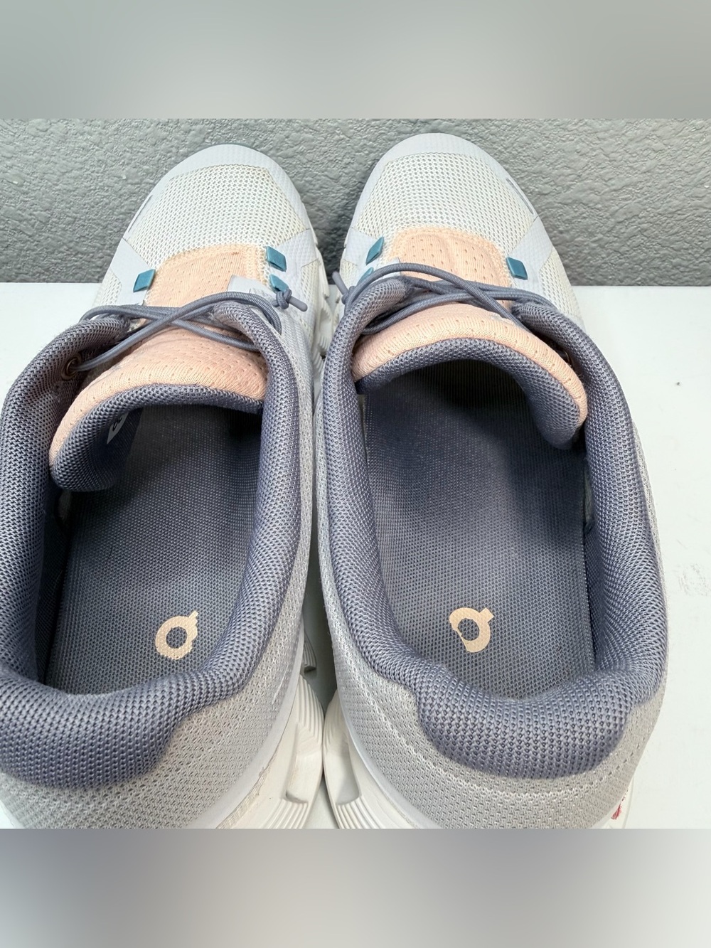 On Cloud 5 Push Women’s Running Shoes Glacier Undyed White Sneakers 69.98353 Sz8 - Picture 9 of 12